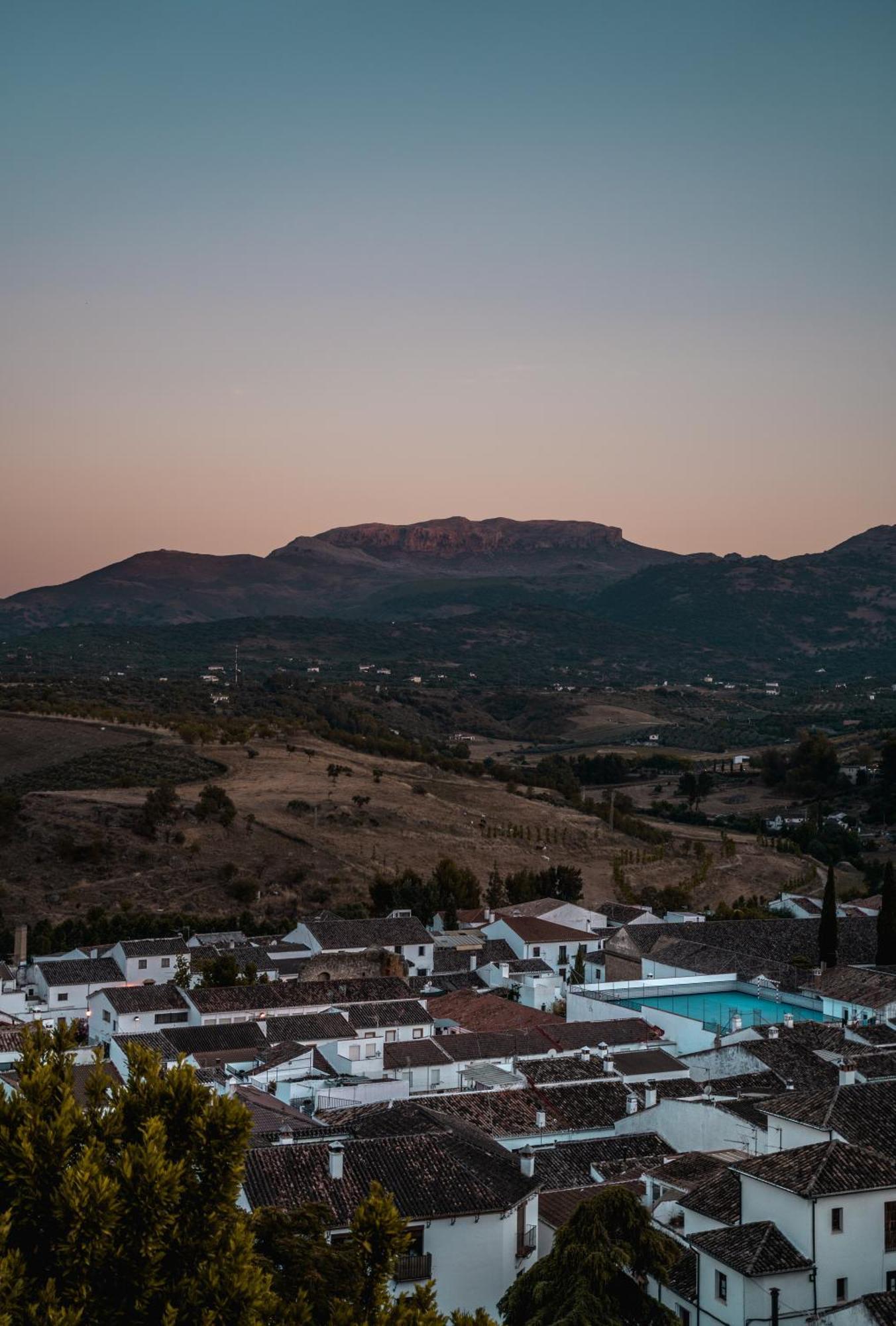 Apartamentos Socorro Plaza Ronda Eksteriør bilde